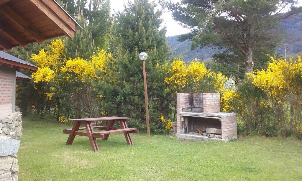 Cabanas Hueney Lago Puelo Exteriör bild